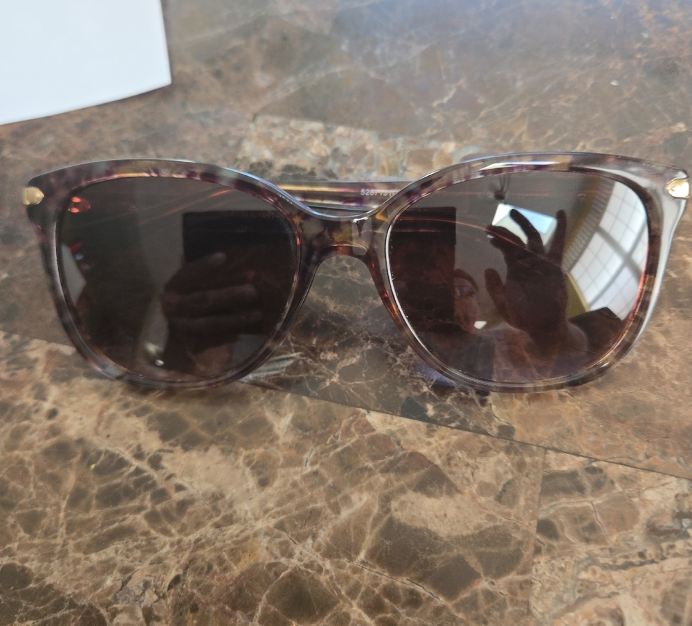 Coach Women's Sunglasses - Tortoise Shell Coach

HC8271U L1101